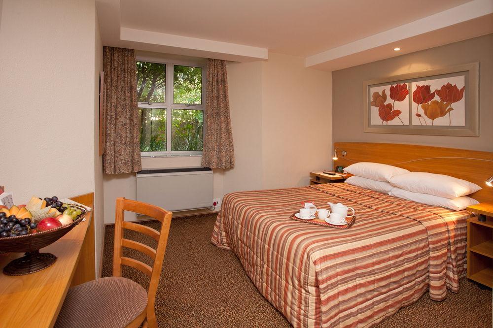 The Elegant Lodge Menlo Park Pretoria Ngoại thất bức ảnh