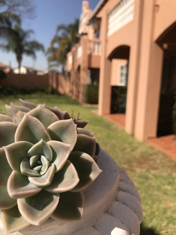 The Elegant Lodge Menlo Park Pretoria Ngoại thất bức ảnh